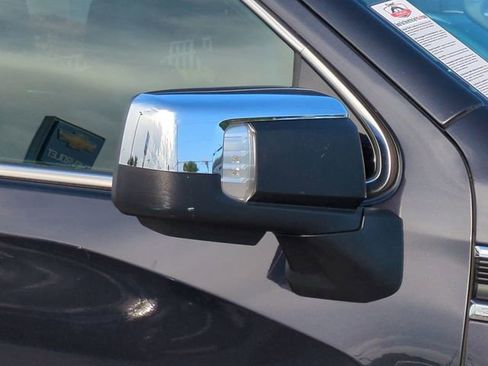 Certified 2025 GMC Sierra 1500 SLT image 12