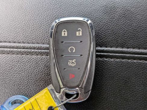 Used 2025 Chevrolet Malibu LT FWD image 30
