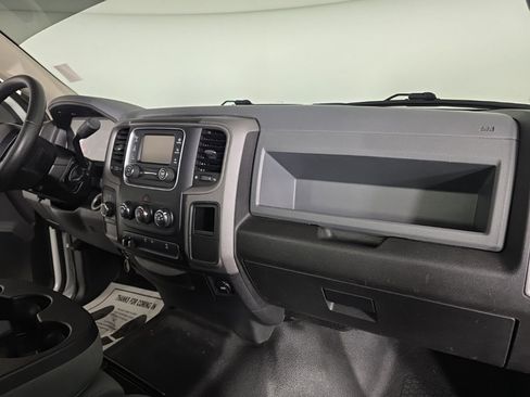 Used 2017 RAM 2500 Tradesman w/ Chrome Appearance Group image 40
