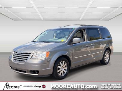 Used 2009 Chrysler Town & Country Touring