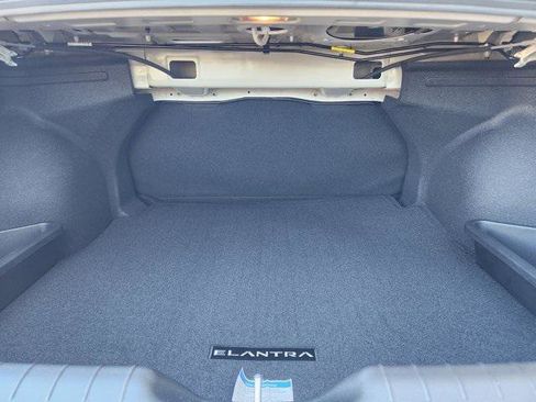 New 2026 Hyundai Elantra SE w/ Cargo Package image 21