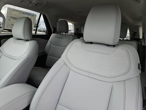 New 2026 Ford Explorer Active w/ Active Comfort Package image 21