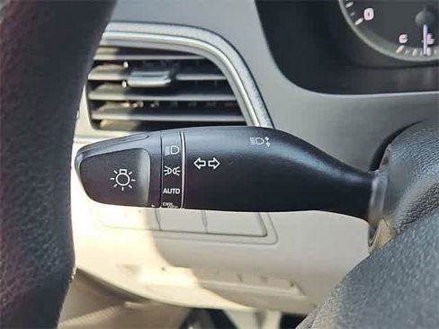 Used 2015 Hyundai Sonata ECO image 27