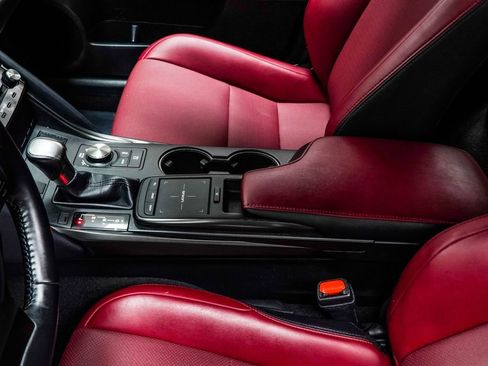 Used 2023 Lexus IS 300 w/ Comfort Package RWD image 17