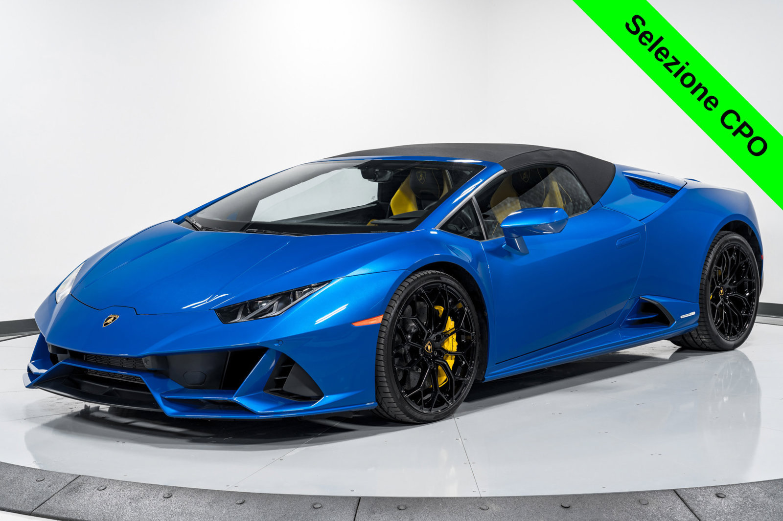 Used 2023 Lamborghini Huracan EVO AWD/4WD image 44