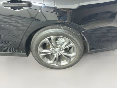 Used 2023 Honda Accord EX image 11