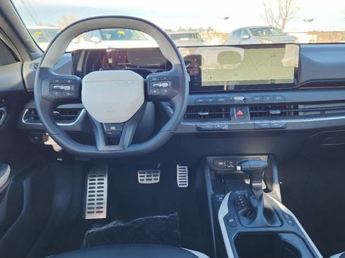 New 2025 Kia K4 GT-Line Turbo image 13