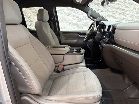 Used 2022 Chevrolet Silverado 1500 LT w/ Protection Package image 11