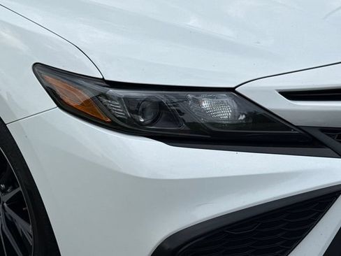 Used 2023 Toyota Camry SE w/ Cold Weather Package AWD/4WD image 12