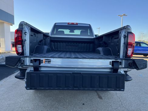 New 2026 GMC Sierra 2500 SLE w/ SLE Convenience Package image 25