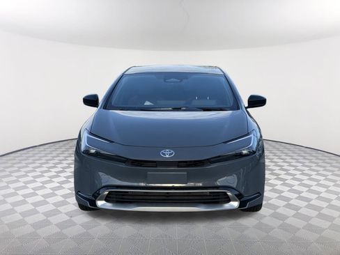 New 2026 Toyota Prius Plug-In Hybrid FWD image 2