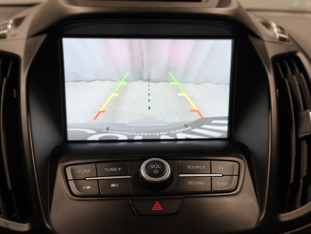 Used 2018 Ford Escape SE w/ SE Sync 3 Package AWD/4WD image 4