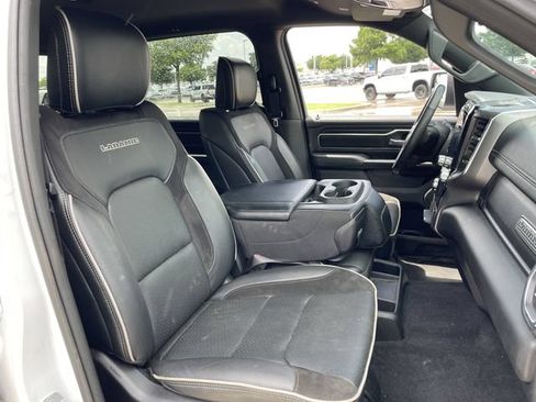 Used 2025 RAM 1500 Laramie AWD/4WD image 27