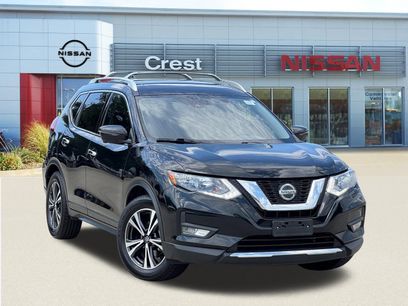 Used 2020 Nissan Rogue SV w/ Sun & Sound Touring Package
