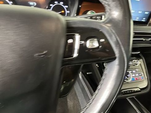 Used 2020 Lincoln Corsair Reserve w/ Equipment Group 201A AWD/4WD image 17