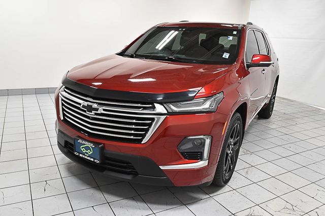 Certified 2023 Chevrolet Traverse Premier FWD image 1