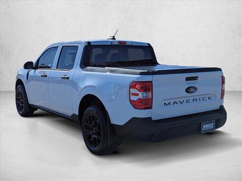 Used 2025 Ford Maverick XL w/ Equipment Group 102A image 7