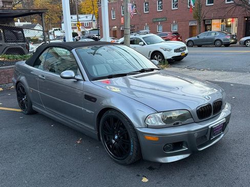 Used 2006 BMW M3 Convertible image 3