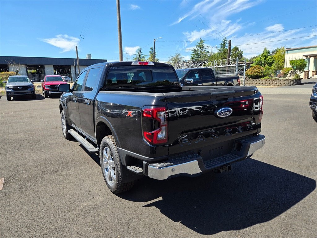 New 2025 Ford Ranger XLT w/ Chrome Accent Package AWD/4WD image 7