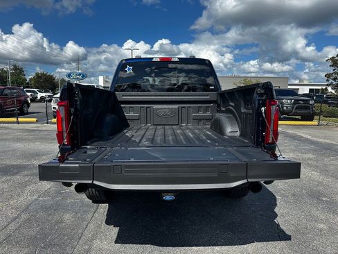 New 2025 Ford F150 Lariat w/ Equipment Group 502A High image 42