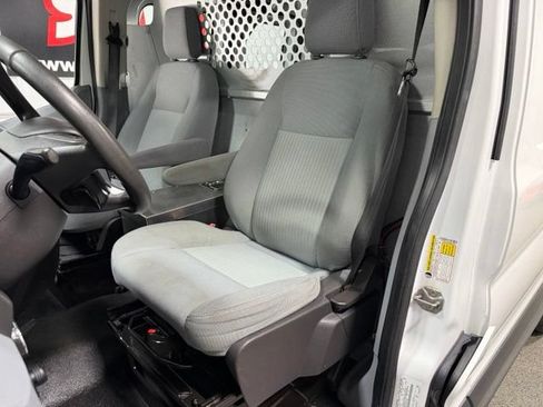 Used 2015 Ford Transit 250 130 Low Roof RWD image 20