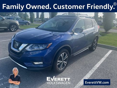 Used 2017 Nissan Rogue SL w/ SL Premium Package AWD/4WD image 1