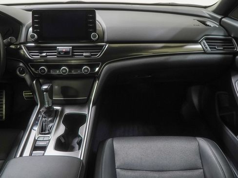 Used 2022 Honda Accord Sport image 31