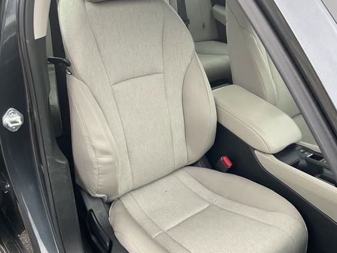 Used 2024 Honda Accord EX image 19