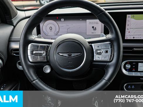Used 2025 Genesis GV60 Advanced image 33