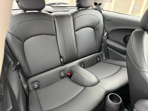 Used 2019 MINI Cooper S w/ Signature Upholstery Package image 13