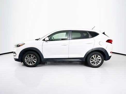 Used 2018 Hyundai Tucson SE FWD image 4