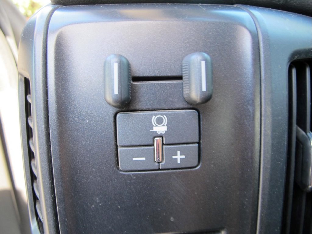 Used 2015 Chevrolet Silverado 2500 W/T w/ WT Convenience Package AWD/4WD image 12