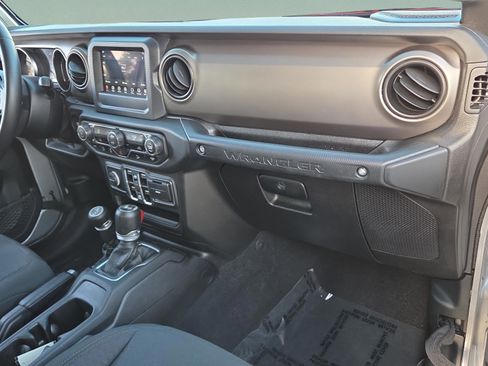 Used 2020 Jeep Wrangler Unlimited Sport S AWD/4WD image 13
