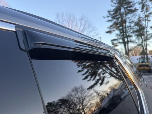 Certified 2019 Chevrolet Traverse LT w/ LT Premium Package image 45