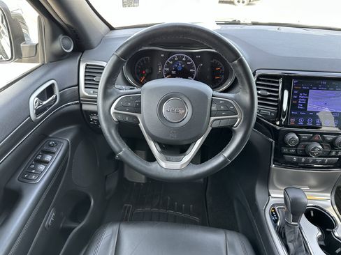 Used 2019 Jeep Grand Cherokee Limited w/ Trailer Tow Group IV image 14
