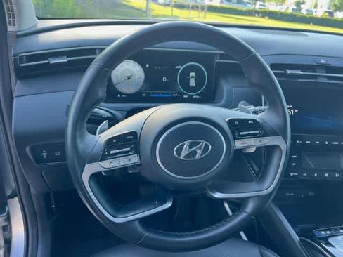 Used 2023 Hyundai Tucson Limited AWD/4WD image 17