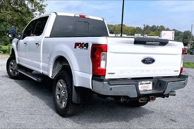 Used 2017 Ford F250 Lariat w/ Chrome Package AWD/4WD image 4