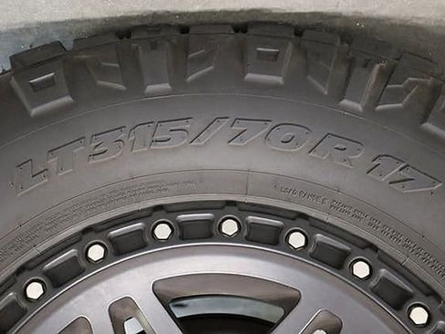 Used 2021 Chevrolet Silverado 1500 Custom Trail Boss image 37