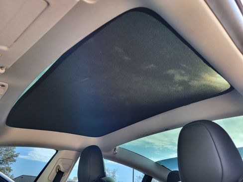 Used 2023 Tesla Model 3 Standard Range RWD image 14
