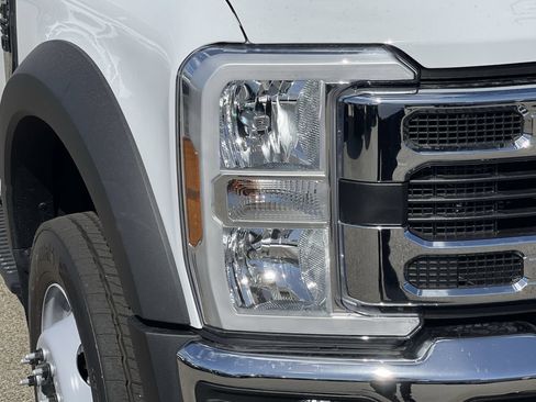 New 2026 Ford F450 XL w/ XL Chrome Package RWD image 7