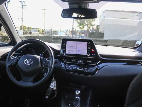 Used 2019 Toyota C-HR LE image 17