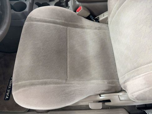 Used 2003 Toyota Tacoma PreRunner image 23