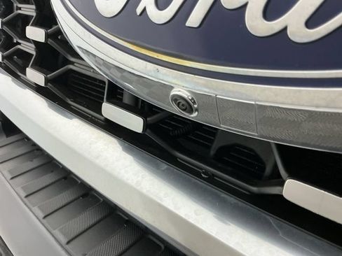 Used 2023 Ford F350 Platinum AWD/4WD image 11