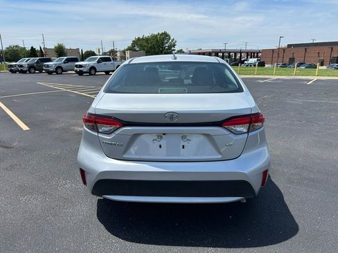 Used 2022 Toyota Corolla LE FWD image 10