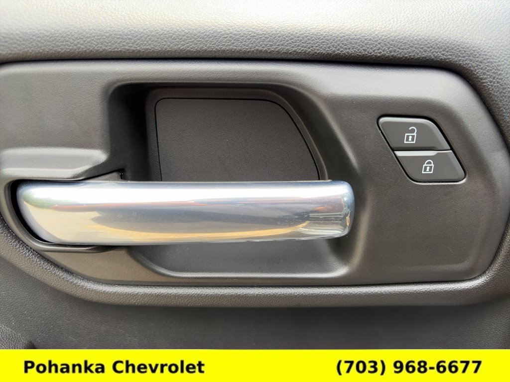 Certified 2025 Chevrolet Silverado 1500 Custom w/ Turbomax Blackout Package AWD/4WD image 16