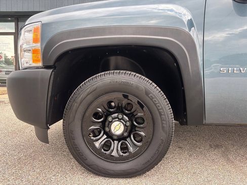 Used 2011 Chevrolet Silverado 1500 W/T RWD image 13