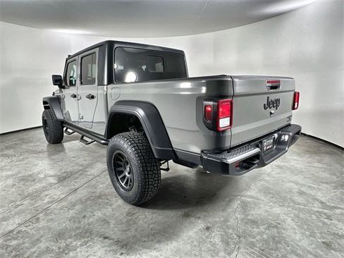 Used 2020 Jeep Gladiator Sport w/ Quick Order Package 24S image 6