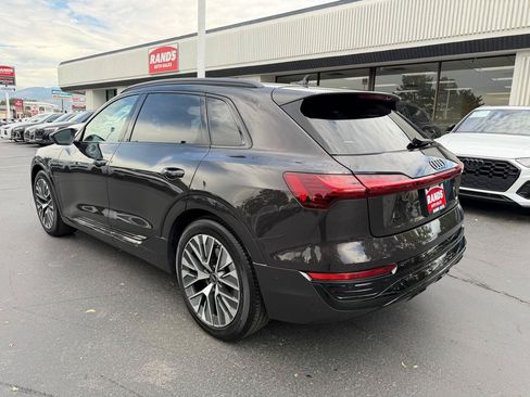 Used 2024 Audi Q8 e-tron Premium Plus w/ Premium Plus Package AWD/4WD image 9