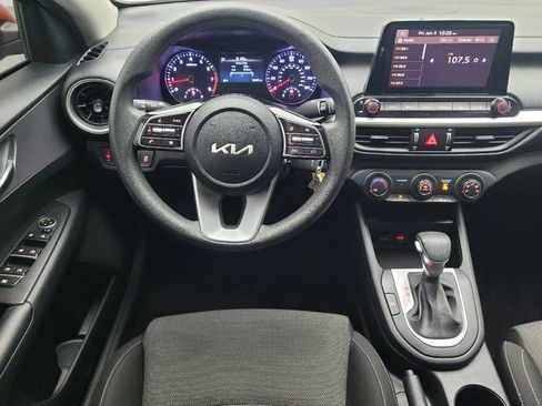 Used 2022 Kia Forte LXS FWD image 22