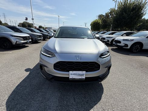 New 2026 Honda HR-V LX image 5